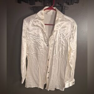 Conrad C Satin - Silk/Satin blouse with very pretty buttons. Size 14.